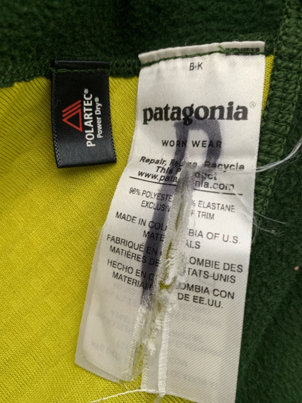 Patagonia Men’s Quilted Performance Jacket in Olive Green with Yellow Trim Sz L - Picture 5 of 7